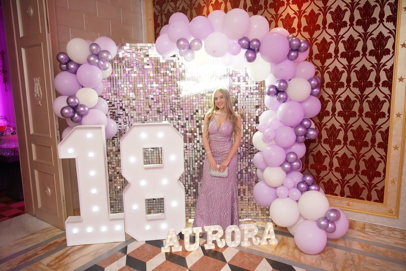 Evento Aurora - festa con spettacolo organizzata da Royal Food Eventi